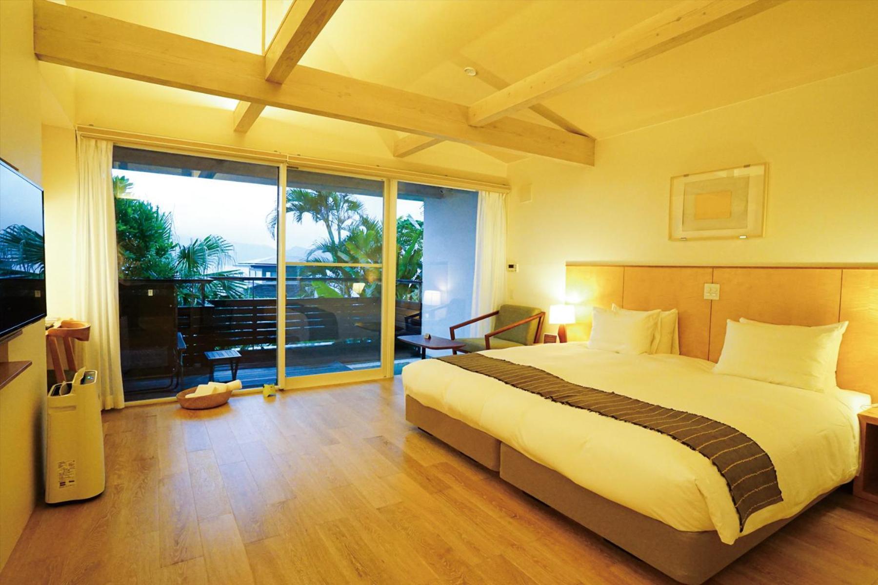 Miru Amami Hotel Tatsugo Exterior foto